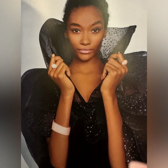 Van Cleef & Arpels Hardcover Jewel Collection Book Catalog - Picture 9 of 11